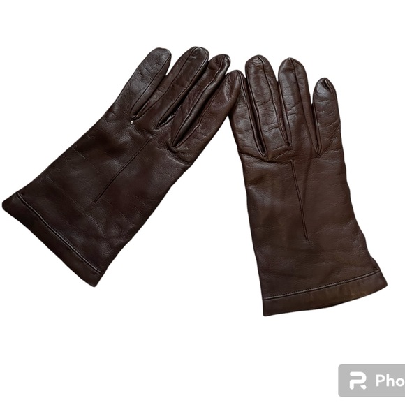 Accessories - Vintage Chocolate Brown Genuine Leather & Cashmere Driving Gloves. Size 8. Good.